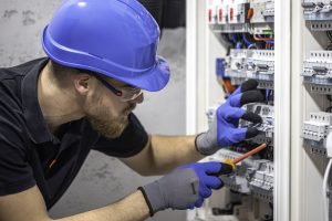 Licensed electrician Epping